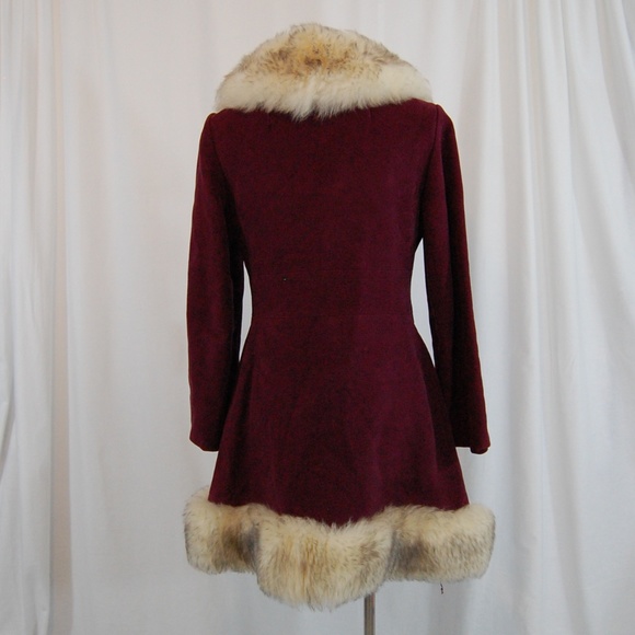 SOLD -- Vintage Fur Trim Coat (Country Pacer) - Picture 3 of 8